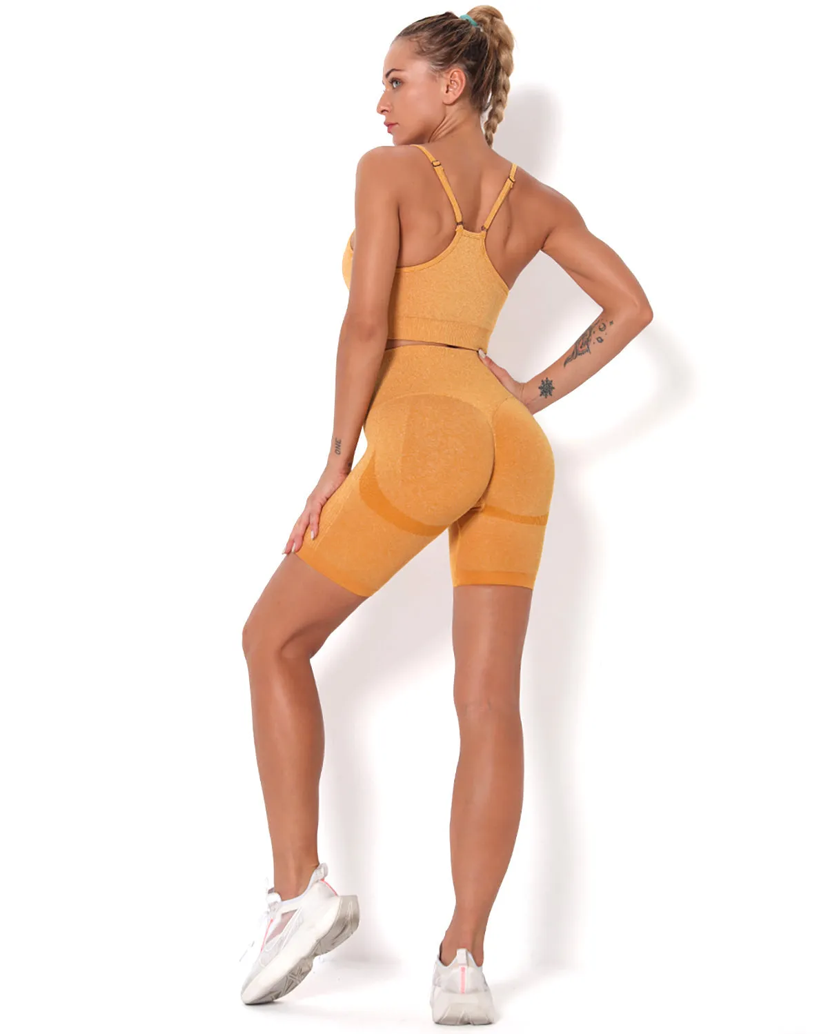 Amplify Scrunch Seamless Shorts - Yellow
