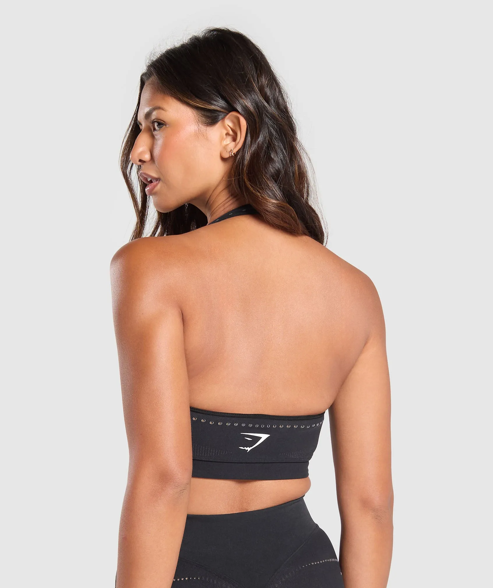 Gymshark Warp Knit Seamless Halter Neck Bralette - Black/Linen Brown